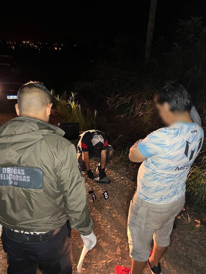 Operativo: $27 millones en droga incautada tras un intento de evasión en un punto de control policial imagen-6