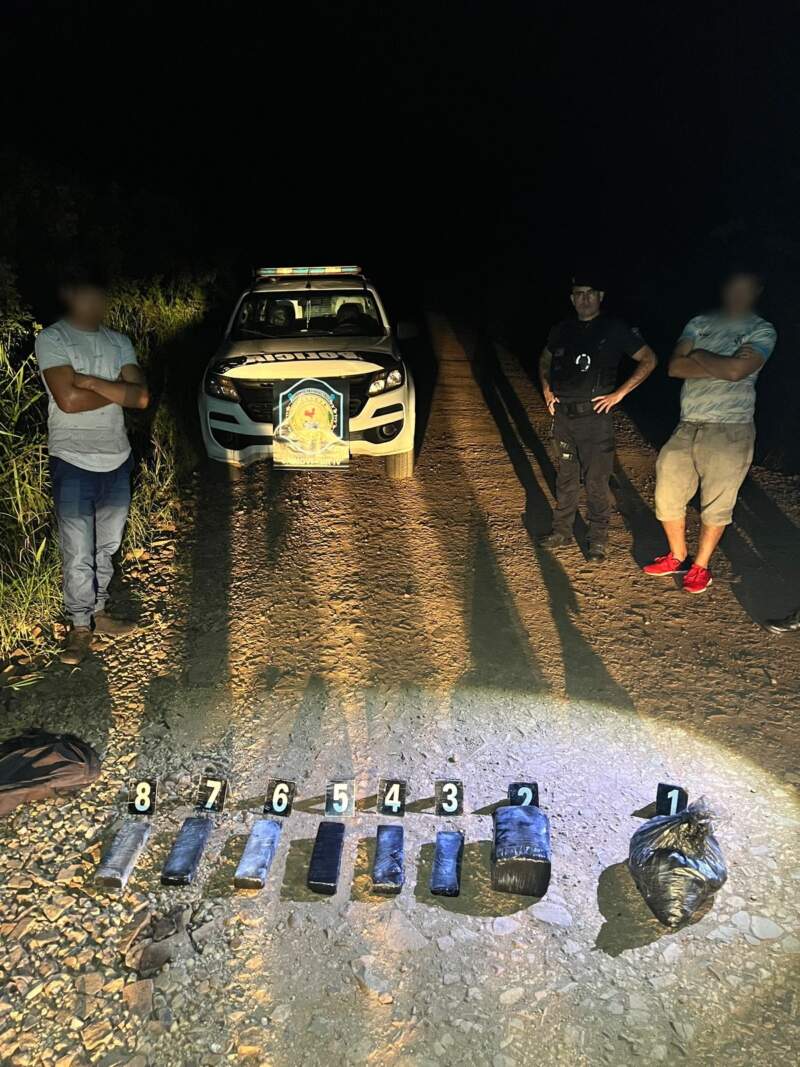 Operativo: $27 millones en droga incautada tras un intento de evasión en un punto de control policial imagen-2