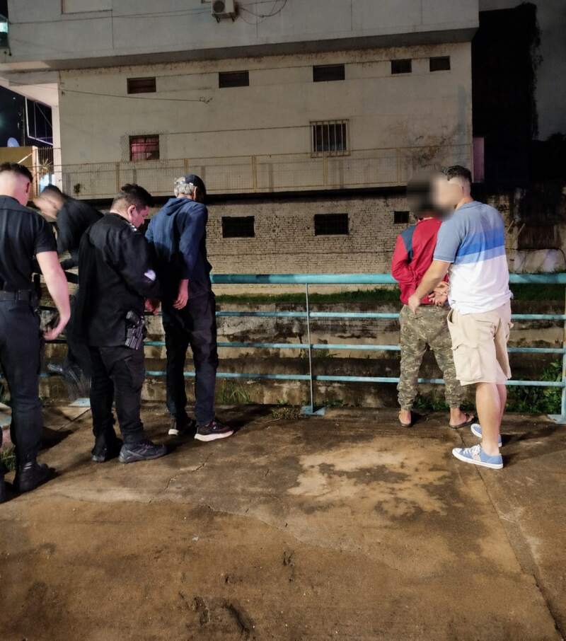 Cayeron dos delincuentes por el robo de fibra óptica en el puente Vicario de Posadas imagen-2