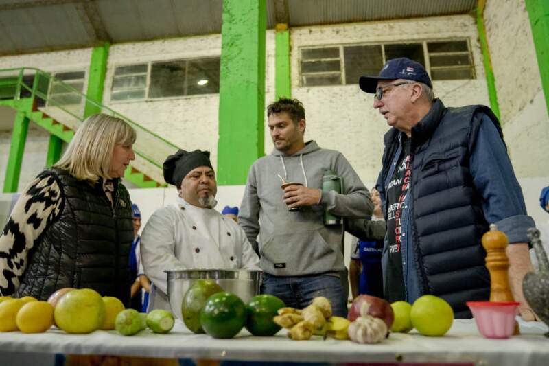 Passalacqua encabezó la apertura de la Fiesta del Pescado de Cultivo y destacó el valor del trabajo en conjunto: “Hoy se evidencia el desarrollo a la misionera” imagen-4
