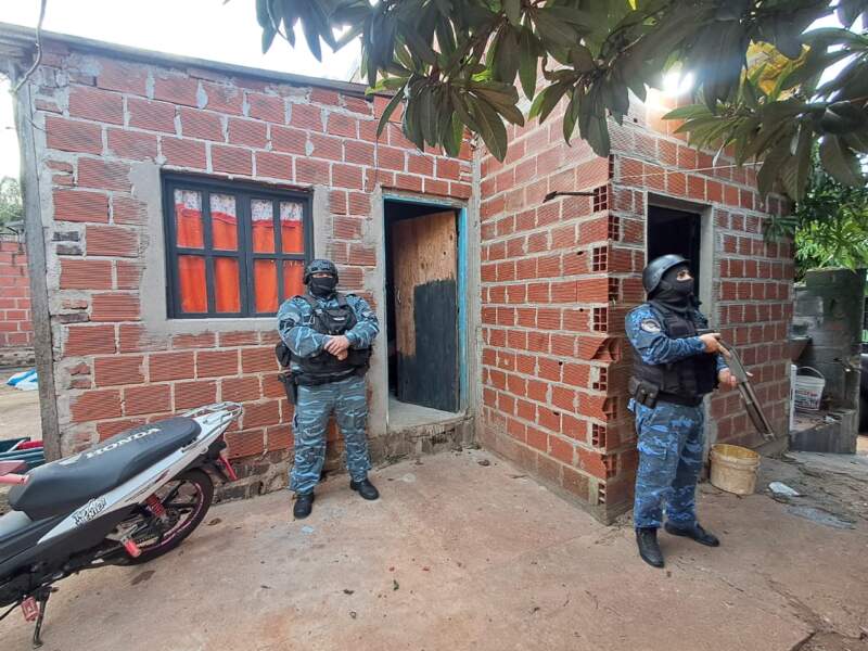 Cinco detenidos pertenecientes a un clan narco familiar en el barrio san Lorenzo de Posadas imagen-2