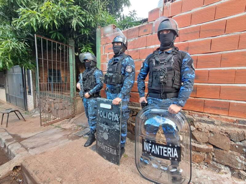 Cinco detenidos pertenecientes a un clan narco familiar en el barrio san Lorenzo de Posadas imagen-4