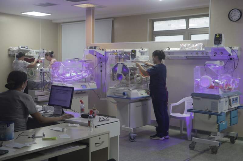 Cuando el padre entra al quirófano: el Programa Paternar revoluciona el Materno Neonatal de Posadas y alcanza a más de 1.000 familias imagen-2