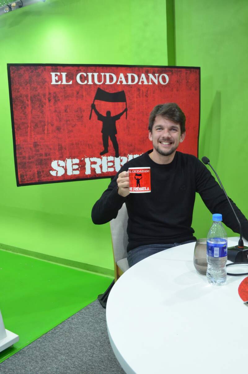 Spinelli: “No encontré un yerbatero que no se haya arrepentido de votar a Milei” imagen-4