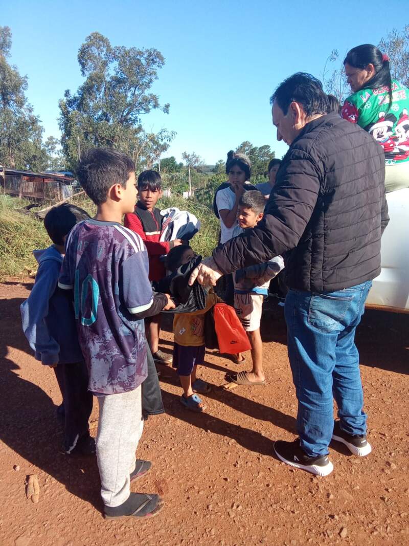 “Tu Abrigo Me Abriga”: solidaridad en los barrios de Posadas 7 “Tu Abrigo Me Abriga”: solidaridad en los barrios de Posadas imagen-6