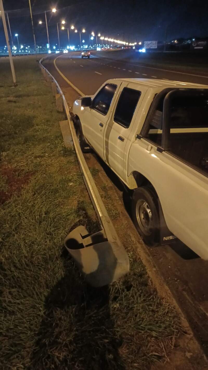 Choque entre dos vehículos en Posadas terminó solo con daños materiales imagen-6