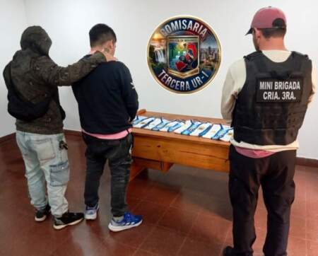 Quiso alentar a la Scaloneta con camisetas de Argentina pagadas con una transferencia trucha y terminó detenido imagen-11