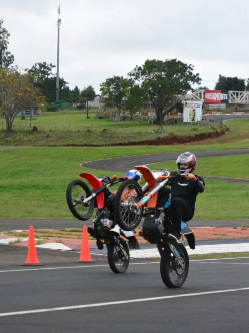 La familia Stunt copó el Autódromo de Posadas imagen-4