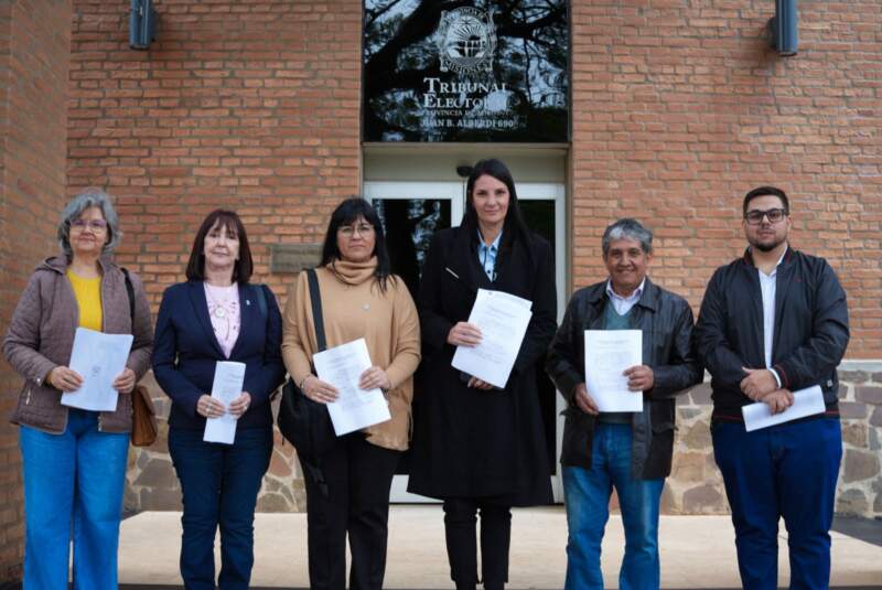 “Los votos no son del partido, son de los misioneros”: LLA Misiones defendió el pase de dirigentes del PRO y rechazó la judicialización de bancas imagen-6