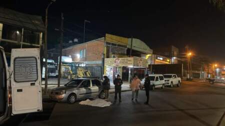 Un hombre falleció tras descompensarse cuando ingresaba a su vehículo en Posadas imagen-11