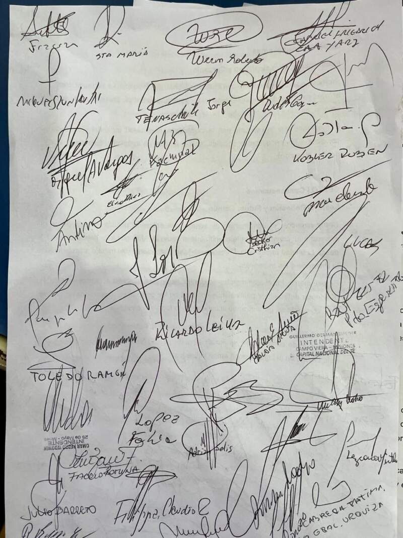 El “Acuerdo de Ruiz de Montoya”: 67 intendentes sellaron unidad política, municipalismo y respaldo a la gobernabilidad provincial 9 El “Acuerdo de Ruiz de Montoya”: 67 intendentes sellaron unidad política, municipalismo y respaldo a la gobernabilidad provincial imagen-8