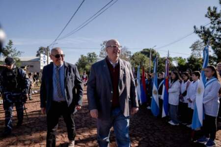 En el aniversario de El Alcázar, Passalacqua llamó a "tirar juntos del carro" imagen-11