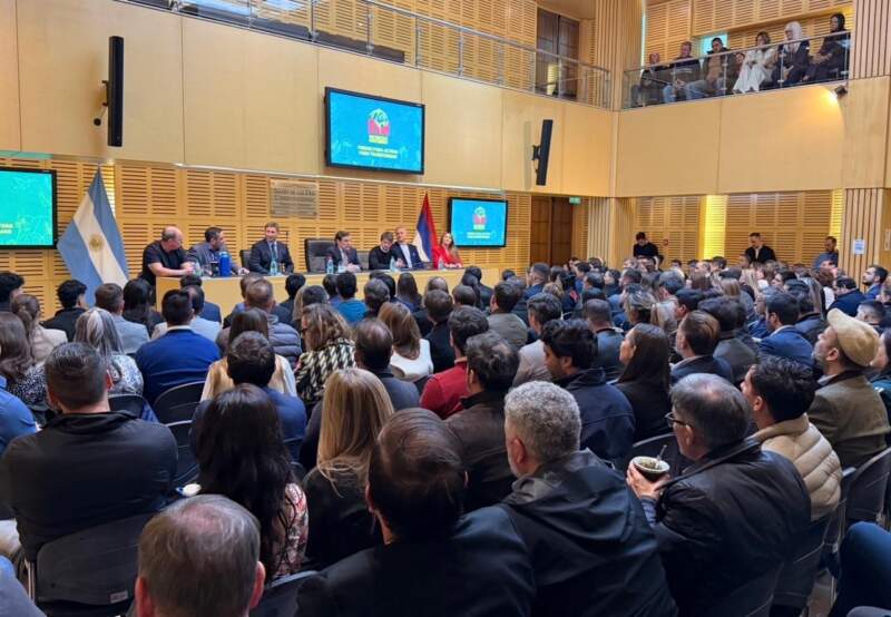 Rovira: “No voy a ser candidato a nada”; Encuentro Misionero nació para que las decisiones se tomen en Misiones imagen-2