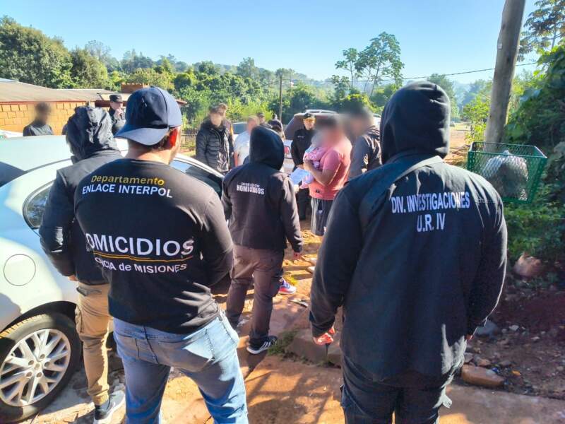 Avanza la investigación por el homicidio en Puerto Rico: La policía arrestó a un sospechoso e incautó elementos para pericias 9 Avanza la investigación por el homicidio en Puerto Rico: La policía arrestó a un sospechoso e incautó elementos para pericias imagen-8