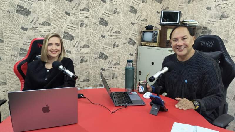 “La era de la presencia”: Erika Bohn lleva Marketing en Vos a Oberá y plantea salir de la vidriera digital para conectar de verdad 2 “La era de la presencia”: Erika Bohn lleva Marketing en Vos a Oberá y plantea salir de la vidriera digital para conectar de verdad imagen-1