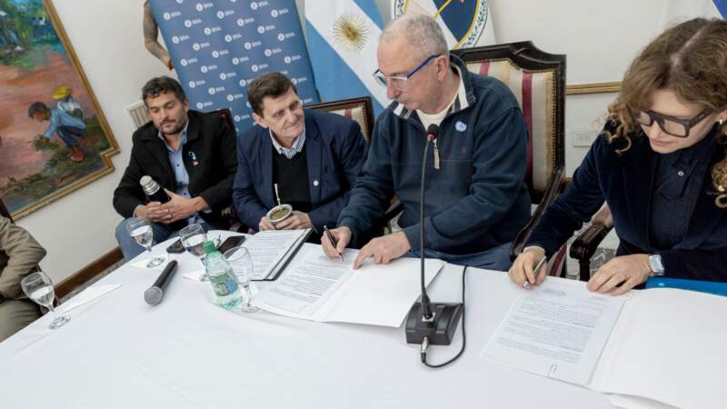 Passalacqua encabezó el lanzamiento de créditos productivos por $97 mil millones junto al Banco Nación 6 Passalacqua encabezó el lanzamiento de créditos productivos por $97 mil millones junto al Banco Nación imagen-5