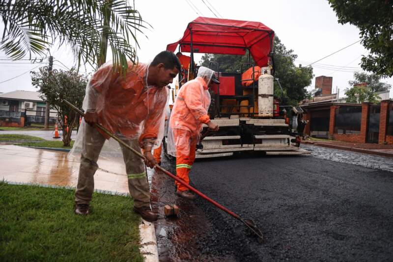 Passalacqua recorrió obras viales en Puerto Iguazú y destacó el trabajo conjunto para mejorar la conectividad imagen-16