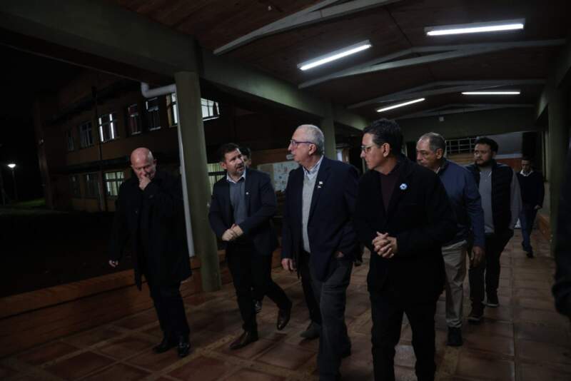 Passalacqua participó de la colación del Itec Iguazú y destacó la formación técnica para el desarrollo turístico 17 Passalacqua participó de la colación del Itec Iguazú y destacó la formación técnica para el desarrollo turístico imagen-16