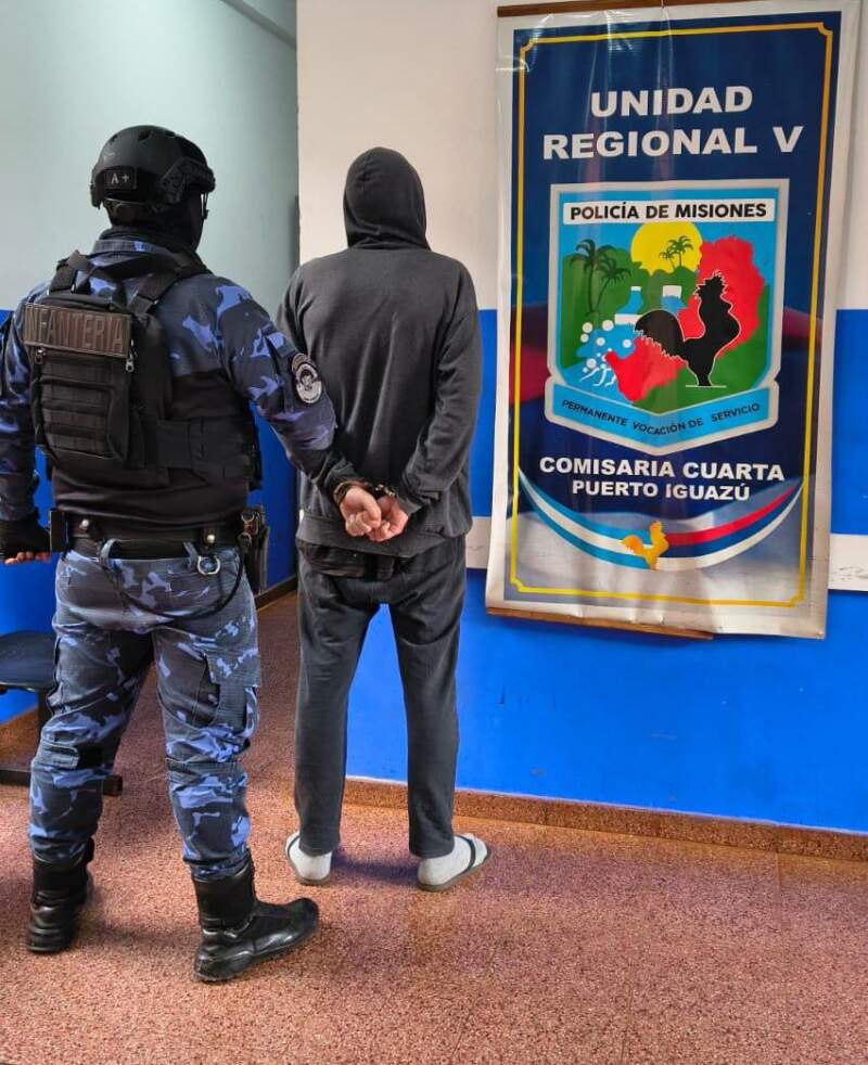 Encapuchado y armado aterrorizaba a vecinos de Puerto Iguazú pero fue detenido tras un allanamiento imagen-2