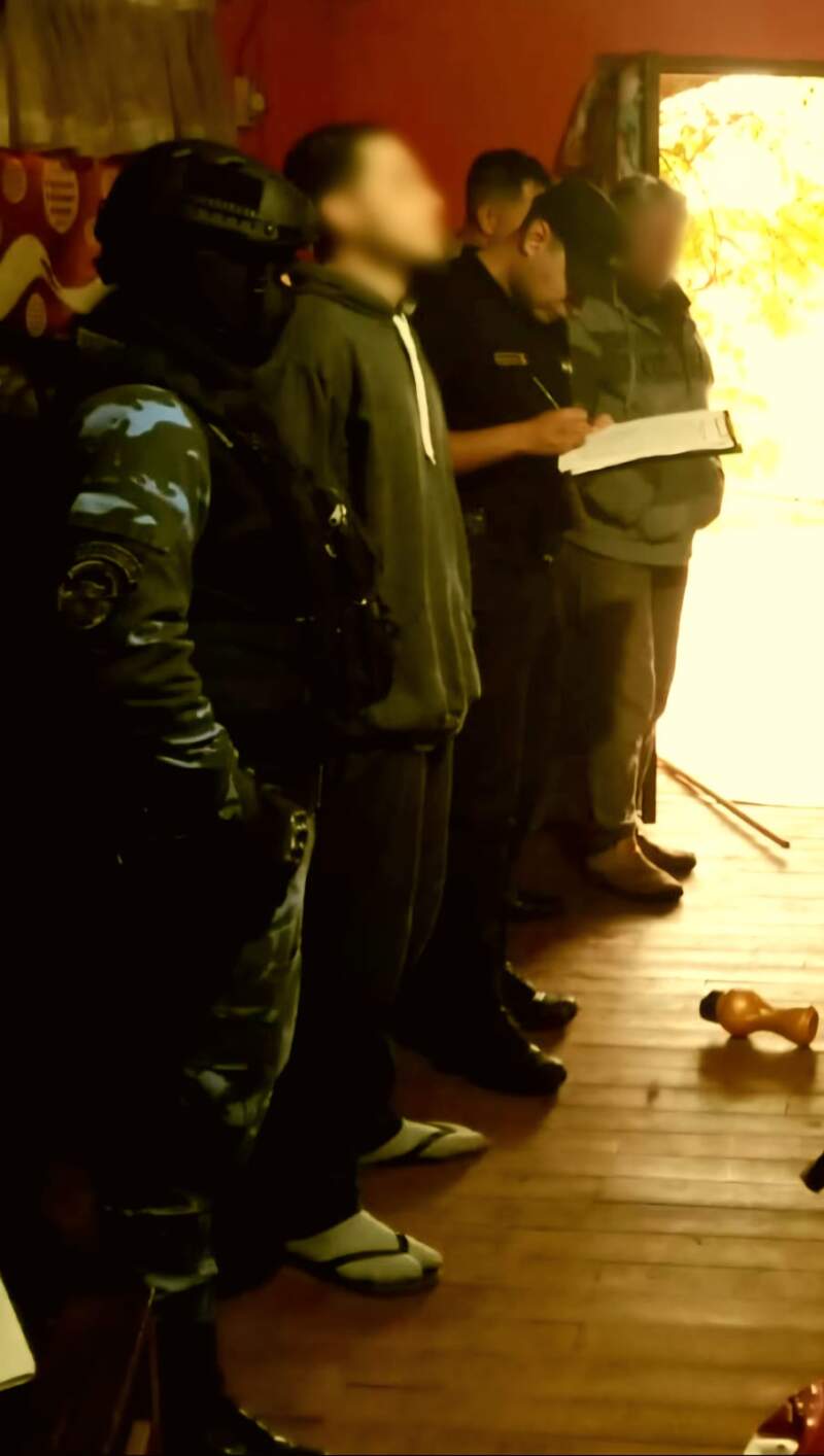 Encapuchado y armado aterrorizaba a vecinos de Puerto Iguazú pero fue detenido tras un allanamiento imagen-4
