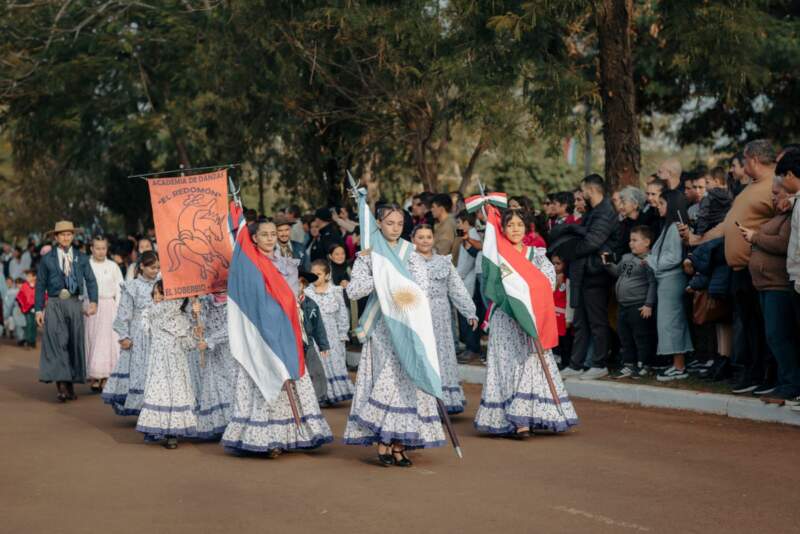 Passalacqua encabezó el acto por el 80° aniversario de El Soberbio: “Solamente juntos se logran las cosas” 9 Passalacqua encabezó el acto por el 80° aniversario de El Soberbio: “Solamente juntos se logran las cosas” imagen-8