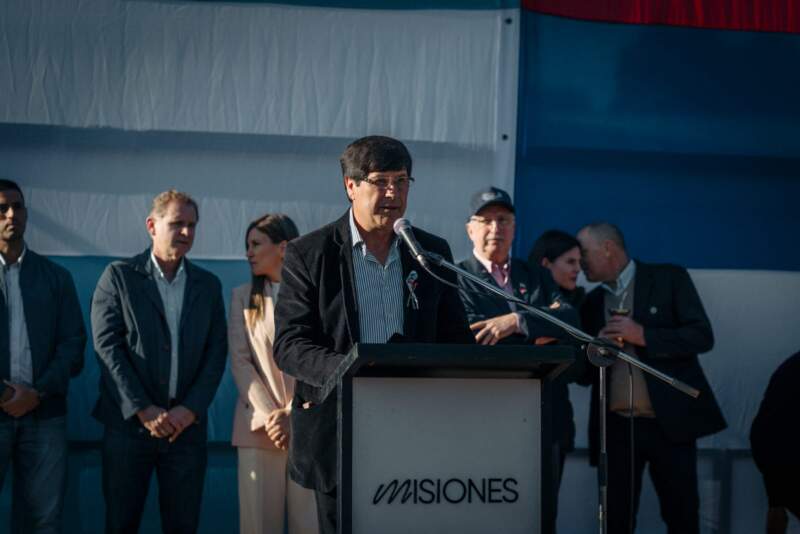 Passalacqua encabezó el acto por el 80° aniversario de El Soberbio: “Solamente juntos se logran las cosas” 29 Passalacqua encabezó el acto por el 80° aniversario de El Soberbio: “Solamente juntos se logran las cosas” imagen-28