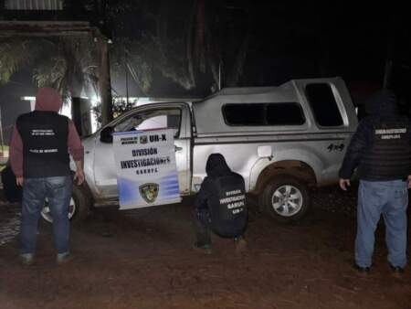 Recuperan dos camionetas robadas y avanzan tras una banda dedicada al robo de vehículos en Misiones imagen-5