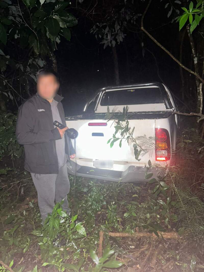 Recuperan dos camionetas robadas y avanzan tras una banda dedicada al robo de vehículos en Misiones 9 Recuperan dos camionetas robadas y avanzan tras una banda dedicada al robo de vehículos en Misiones imagen-8