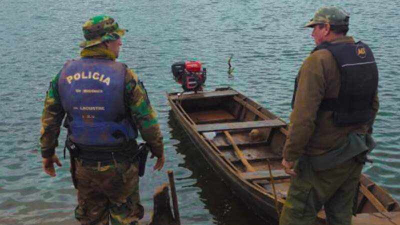 Secuestraron armas, embarcaciones y redes durante un operativo de control realizado por guardaparques en áreas protegidas del norte provincial 9 Secuestraron armas, embarcaciones y redes durante un operativo de control realizado por guardaparques en áreas protegidas del norte provincial imagen-8