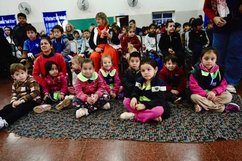 El Gobierno de Misiones llegó a Leandro N. Alem con los programas Conozco Misiones con mi Escuela y Móvilfest imagen-7