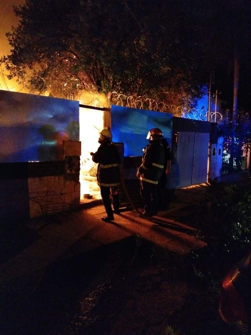 Presunto incendio intencional destruyó una vivienda y dañó otra en Posadas imagen-1