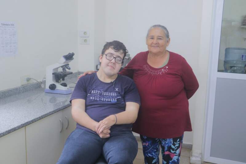 Uno en un millón: iba a la escuela en carreta, fue diagnosticado con la enfermedad más rara de Misiones y hoy apuesta a su sueño imagen-4