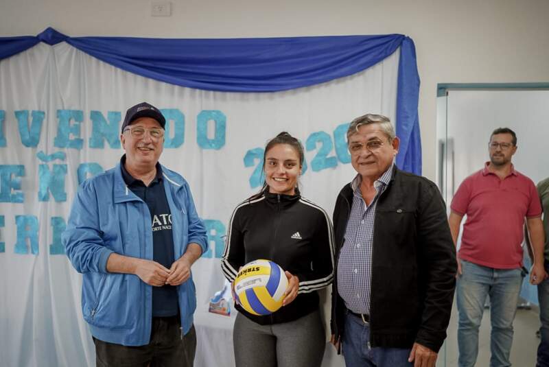 El Gobernador inauguró un nuevo puente urbano en Bernardo de Irigoyen y destacó "la unidad para resolver necesidades" imagen-4