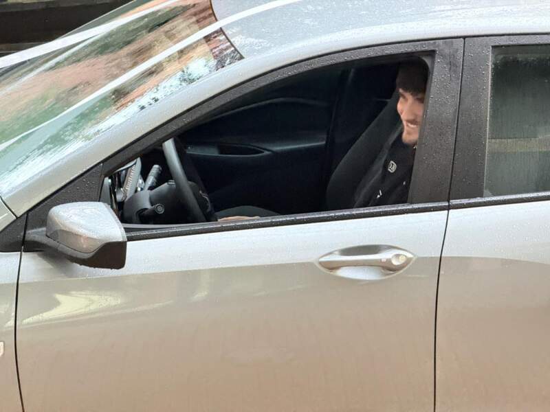 La Agencia Tributaria de Misiones entregó el auto al ganador del sorteo de Consumidores Finales 11 La Agencia Tributaria de Misiones entregó el auto al ganador del sorteo de Consumidores Finales imagen-10