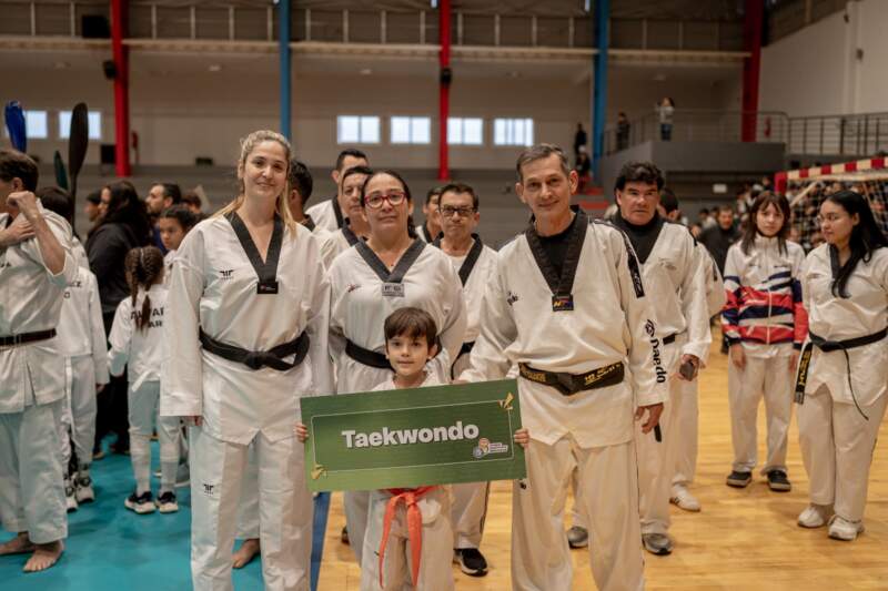 "El Deporte no es solo competencia, es una escuela de valores", destacó Passalacqua en el lanzamiento de los Juegos Deportivos Misioneros imagen-8