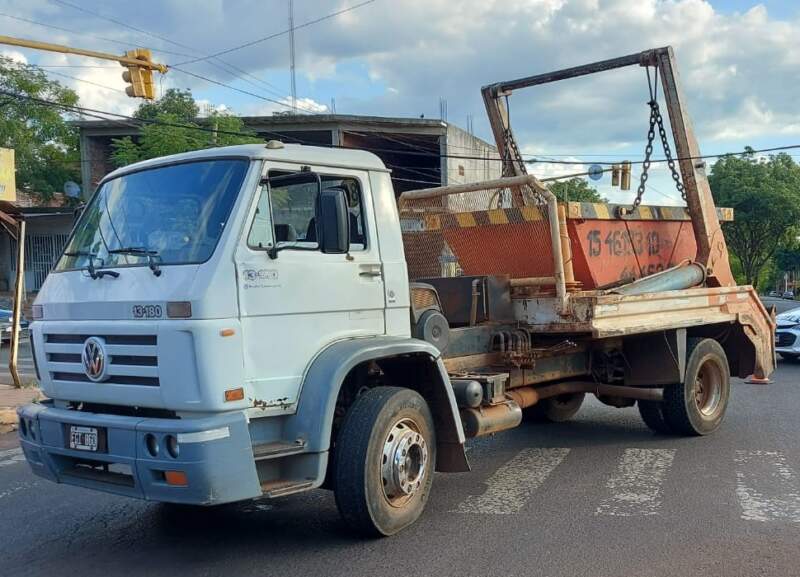 Posadas reglamenta el uso de volquetes y crece la polémica por los costos: transportistas advierten que el servicio podría duplicarse 3 Posadas reglamenta el uso de volquetes y crece la polémica por los costos: transportistas advierten que el servicio podría duplicarse imagen-2