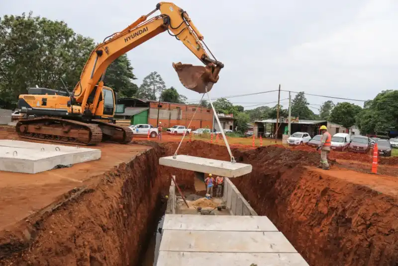 Misiones enfrenta la caída de recursos y apuesta al financiamiento para sostener obras clave imagen-10