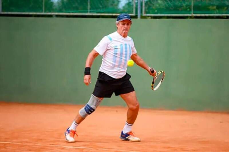 Entre la medicina y el tenis internacional: Horacio Melo detalló cómo mantiene una rutina de entrenamiento y competencia a los 70 años imagen-13