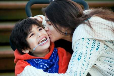 Cuidadores en alerta: advierten por el desgaste emocional en familias de personas con discapacidad imagen-2