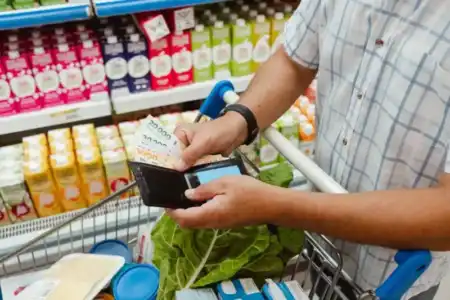 La inflación de mayo se acercaría al 2%, pero economistas advierten que la recuperación aún no llega al bolsillo imagen-9