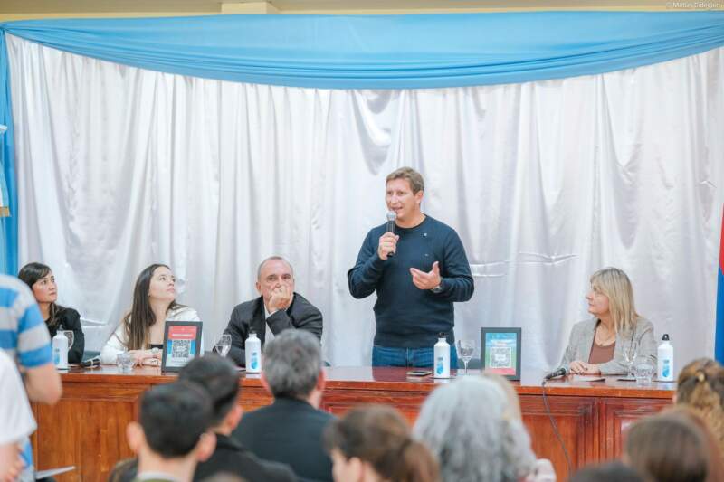 Macias destacó en Eldorado el trabajo conjunto entre la Legislatura y el municipio para fortalecer el orden jurídico local imagen-4