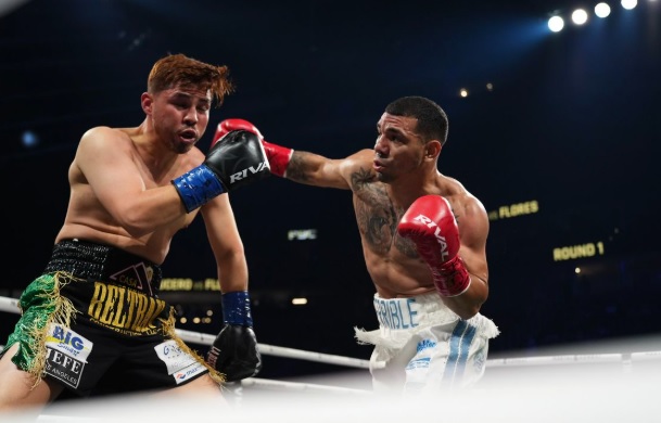 Boxeo: el misionero Flores brilló en Las Vegas y le ganó al mexicano Isaac Lucero imagen-2