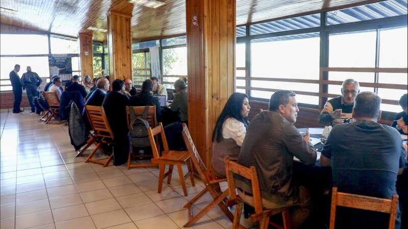 Montecarlo reunió al Gabinete provincial y a municipios para coordinar obras y proyectos imagen-1
