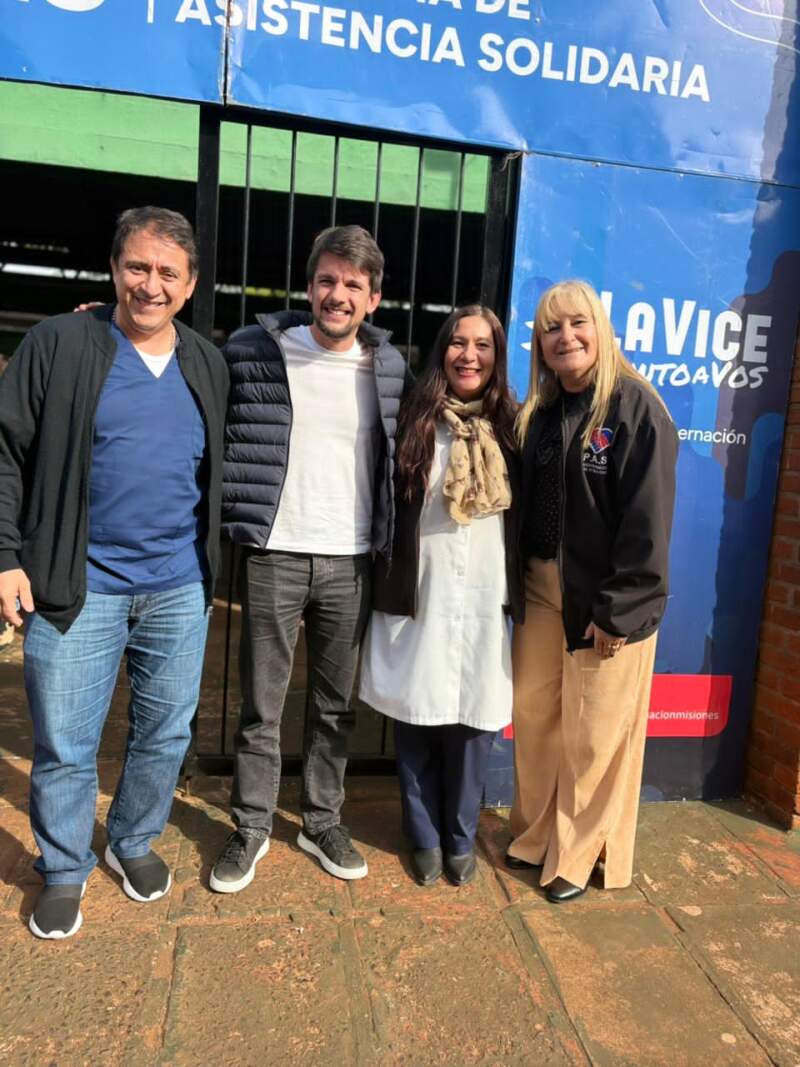 Más de 500 vecinos accedieron a servicios de salud y trámites gratuitos en un operativo integral del PAS 7 Más de 500 vecinos accedieron a servicios de salud y trámites gratuitos en un operativo integral del PAS imagen-6