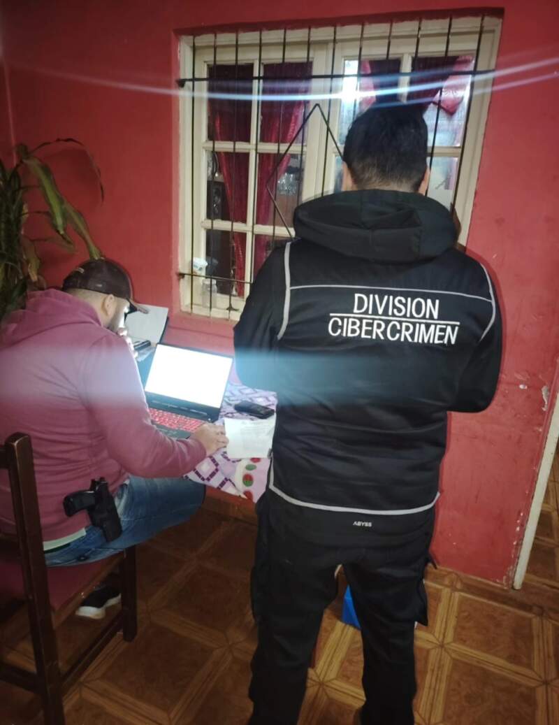 Caso Dulce María Candia: secuestraron un vehículo, celulares y prendas durante tres allanamientos simultáneos imagen-12