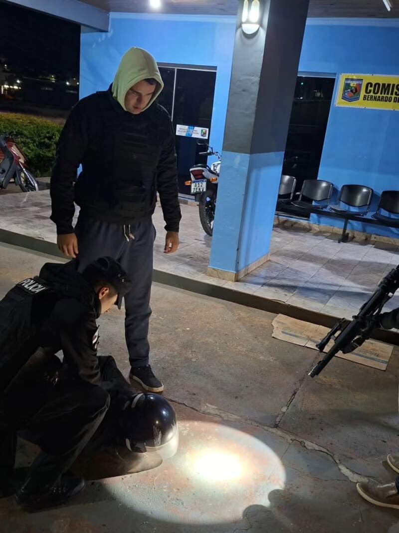 Repelieron un ataque armado, rescataron a la víctima y detuvieron a uno de los captores en Bernardo de Irigoyen imagen-2