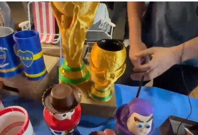 Emprendedor apuesta a la impresión 3D personalizada y convierte tendencias en objetos únicos imagen-7