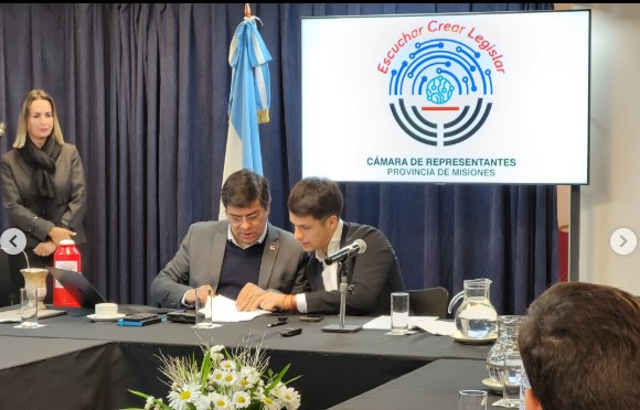 Audiencias Públicas en la Legislatura: postulantes presentaron sus antecedentes, trayectoria y experiencia profesional 2 Audiencias Públicas en la Legislatura: postulantes presentaron sus antecedentes, trayectoria y experiencia profesional imagen-1