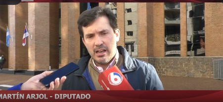 Apoyo legislativo a la emisión de bonos para obra pública en Misiones: «Tomar deuda para infraestructura no es un error», dijo Arjol Apoyo legislativo a la emisión de bonos para obra pública en Misiones: "Tomar deuda para infraestructura no es un error", dijo Arjol imagen-4