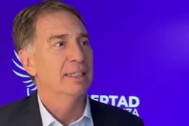 Santilli visitó Posadas, respaldó la consolidación de La Libertad Avanza y apuntó a la reelección de Milei imagen-12